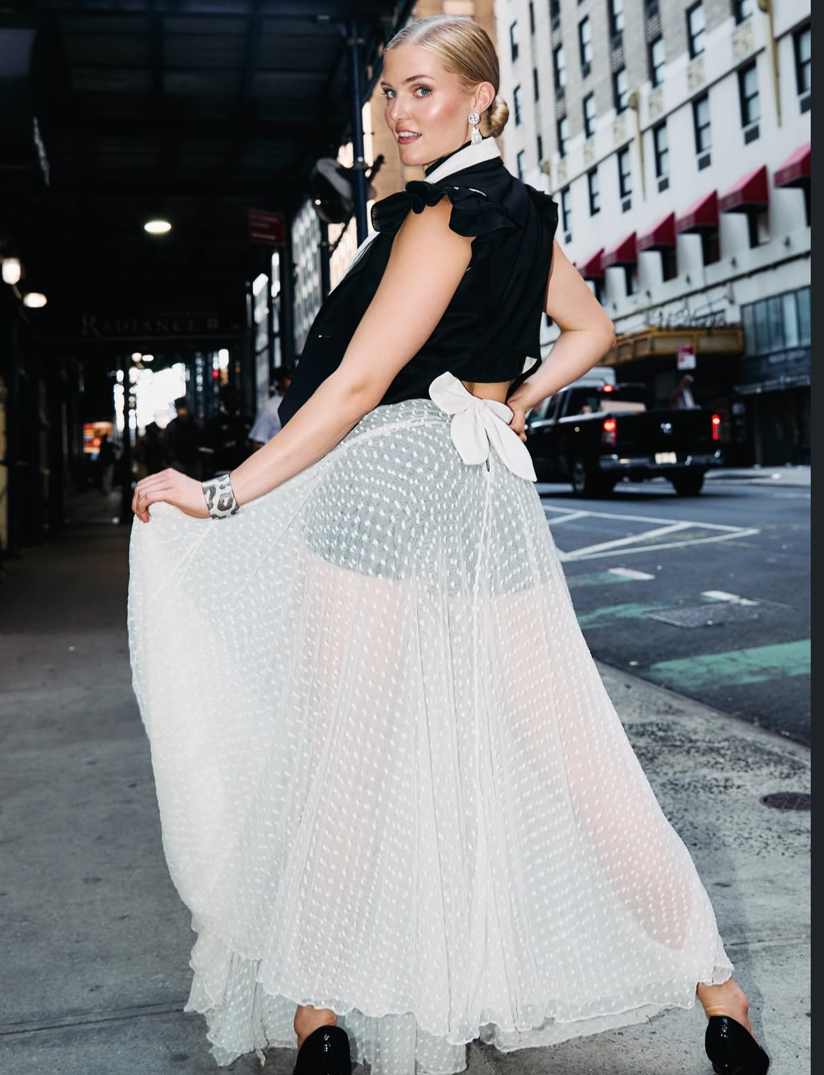 Hannah Petersen headshot